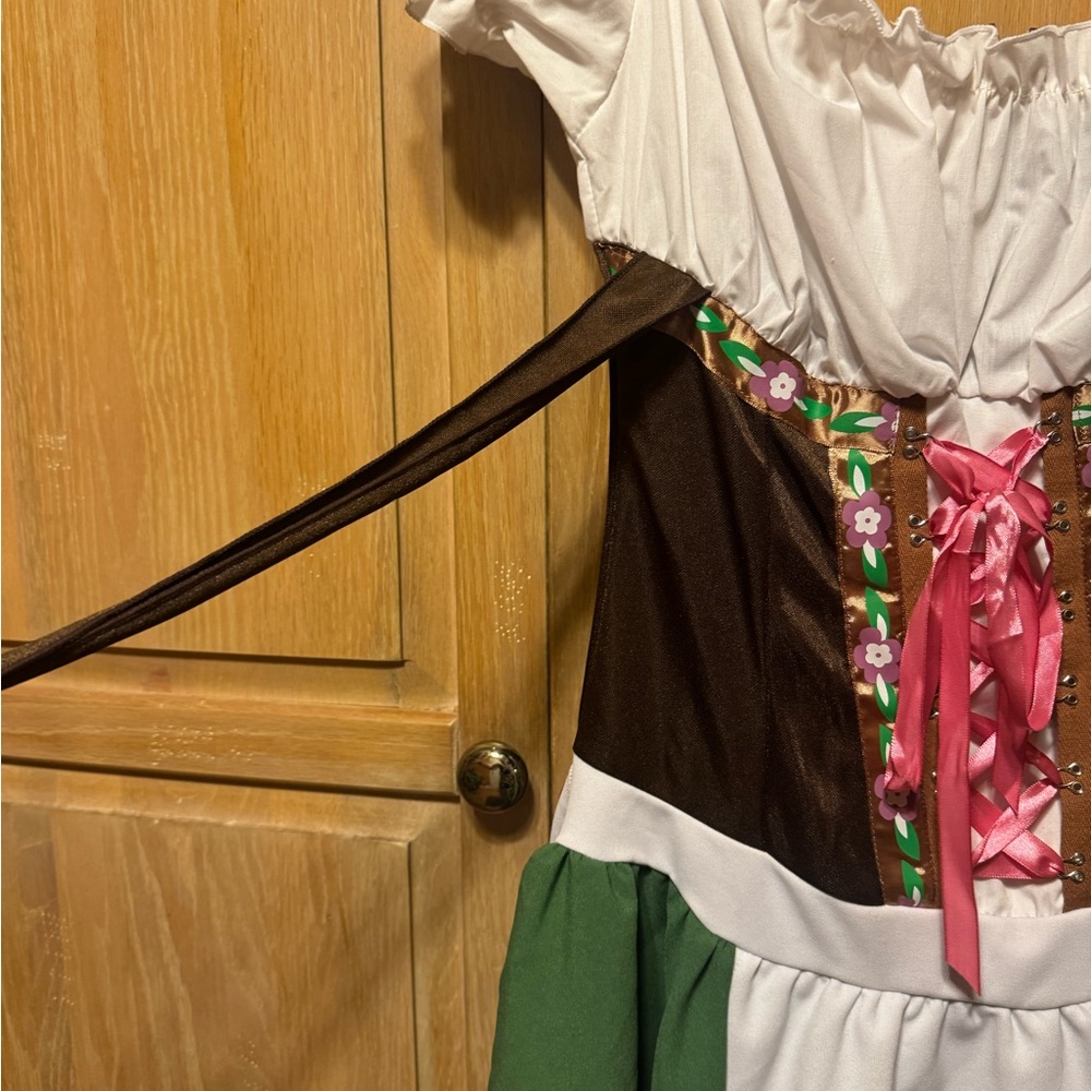 Leg Avenue German Dirndl Brown & White Peasant Dress - Oktoberfest 🇩🇪 - Picture 13 of 13